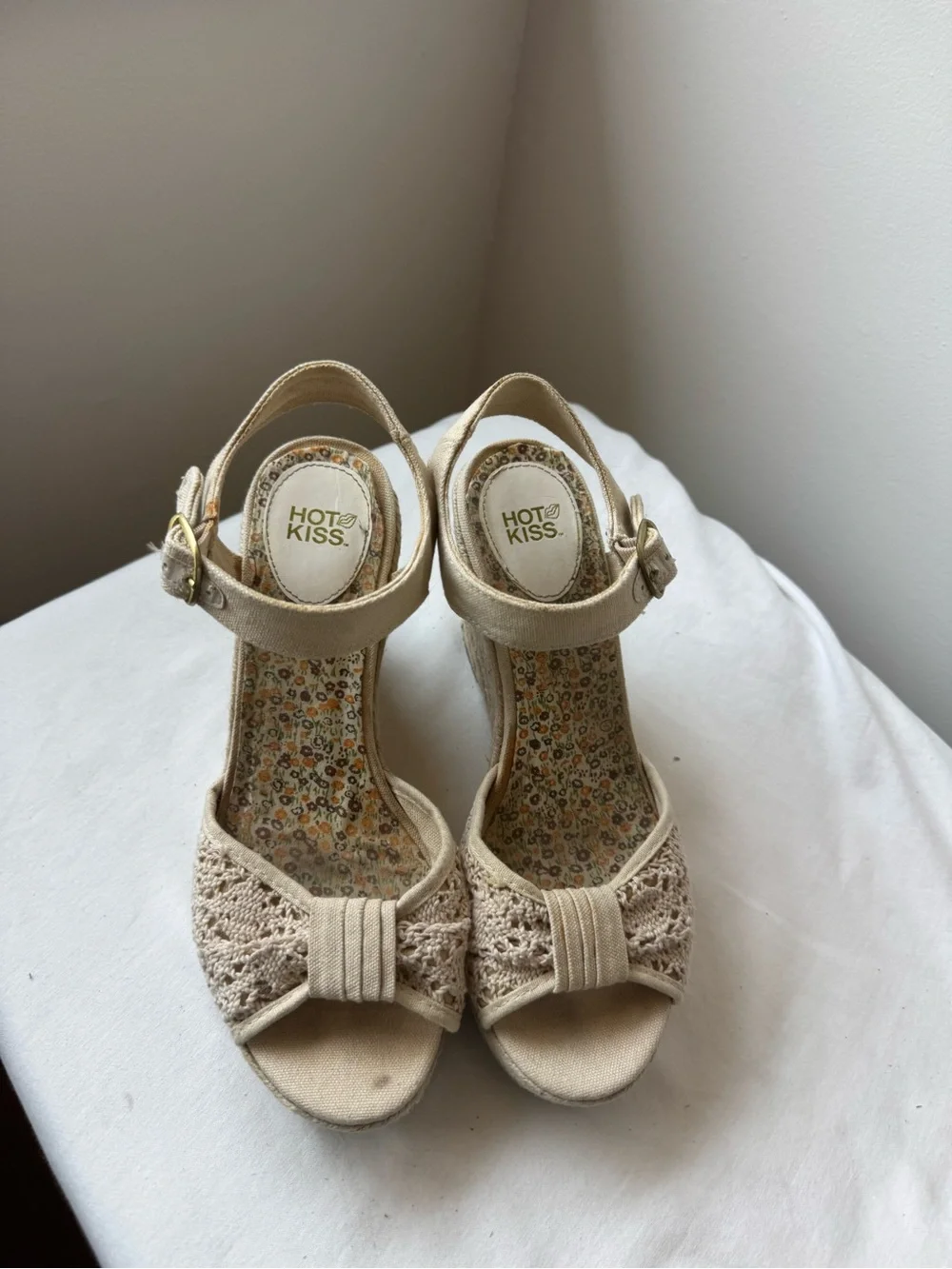 Y2K Hot Kiss Crochet Espadrille Wedge Sandals - Cream Beige Boho Size 8